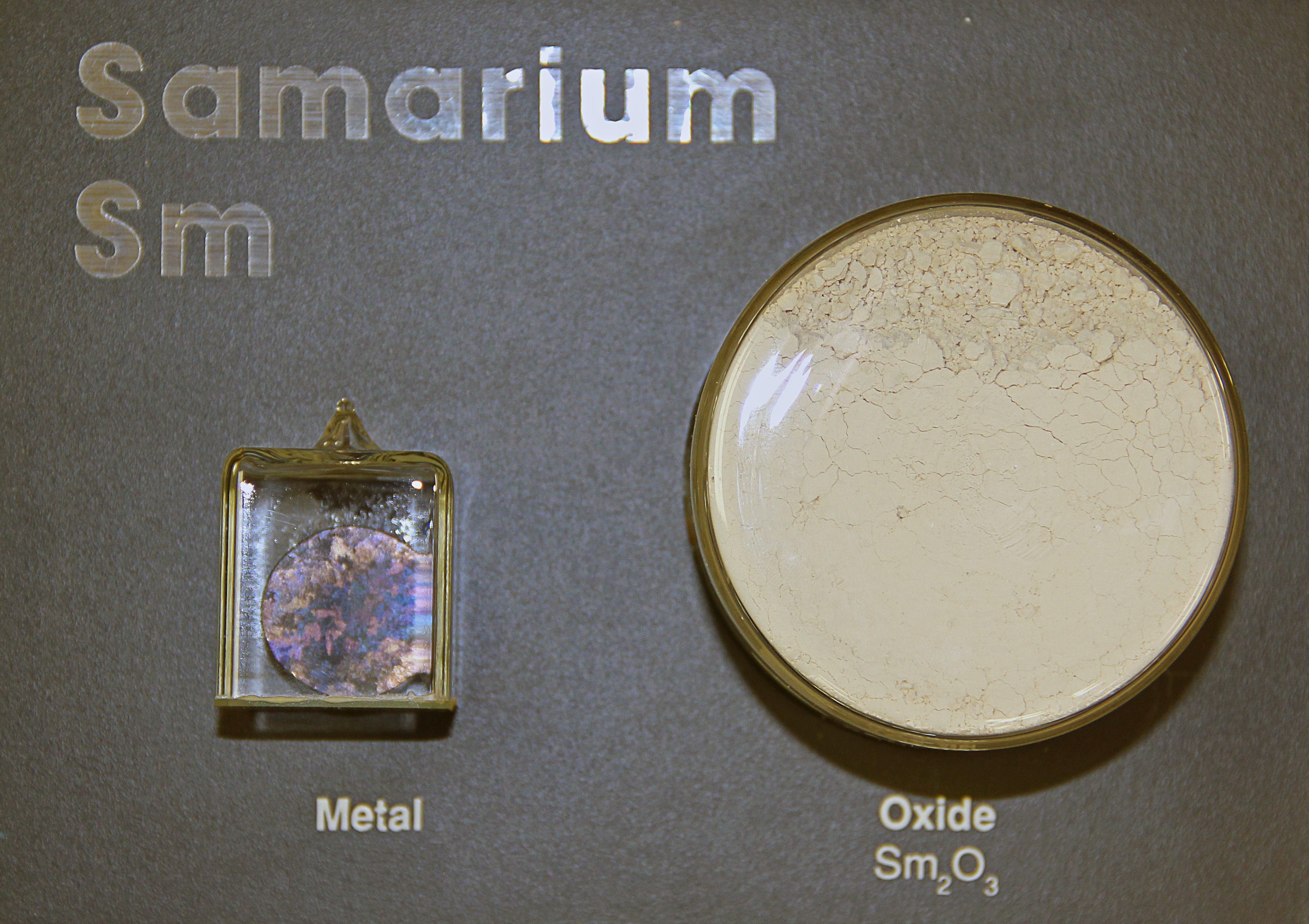 Samarium metal and oxide